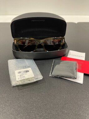 Salvatore Ferragamo Sunglasses  (JB1467)